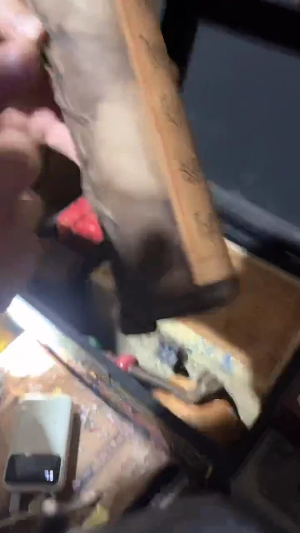 木闪电购链接精品摆件小牛同