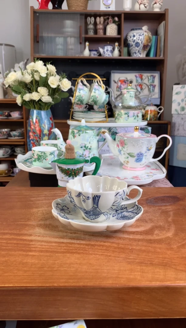 陶瓷复古青鸟杯碟