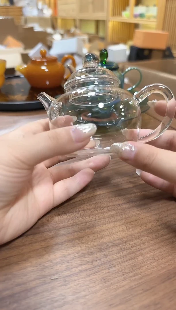 774号白色星宇壶