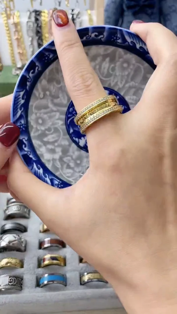 瓷片?****?AAAAAAAAAAAAAAA