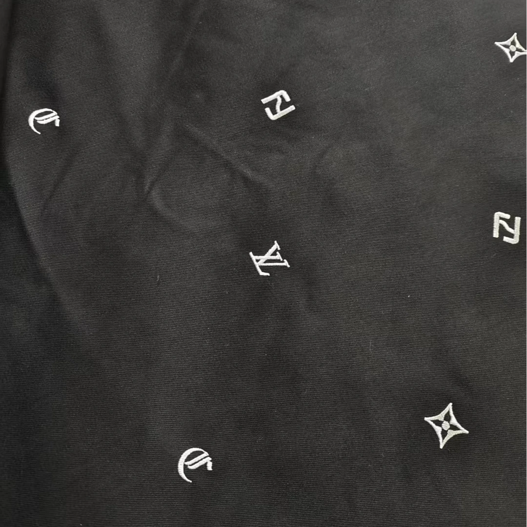 定制款字母刺绣水洗牛仔面料