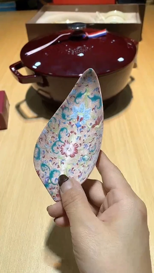 【闪购商品】瓷片锅碗瓢盆一件不剩