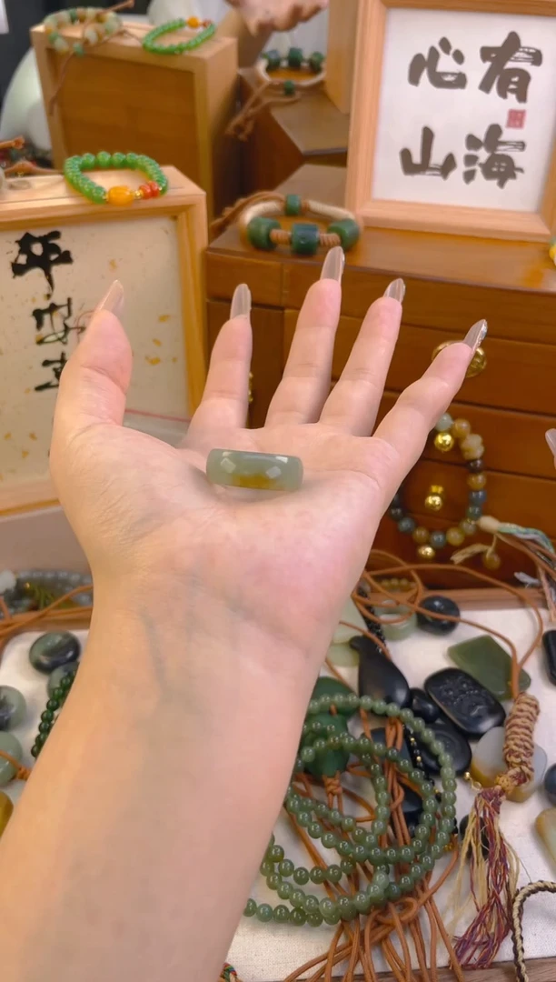 手链未镶嵌和田玉且末蓝