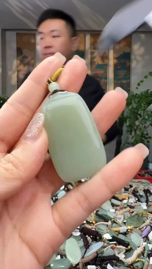 颈饰未镶嵌和田玉拍一发一多样性发货
