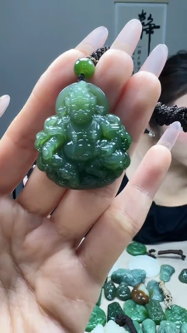 未镶嵌和田玉挂件1