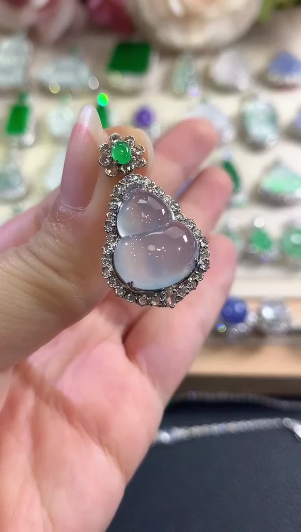 吊坠(不含链)18K金镶嵌翡翠d92