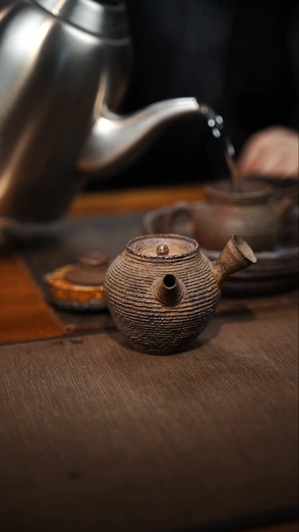 全手工制作  南蛮侧把壶