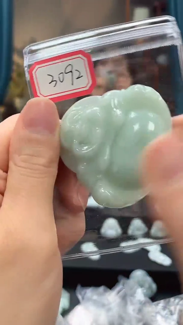 颈饰未镶嵌翡翠3092佛公（多样性发一件）