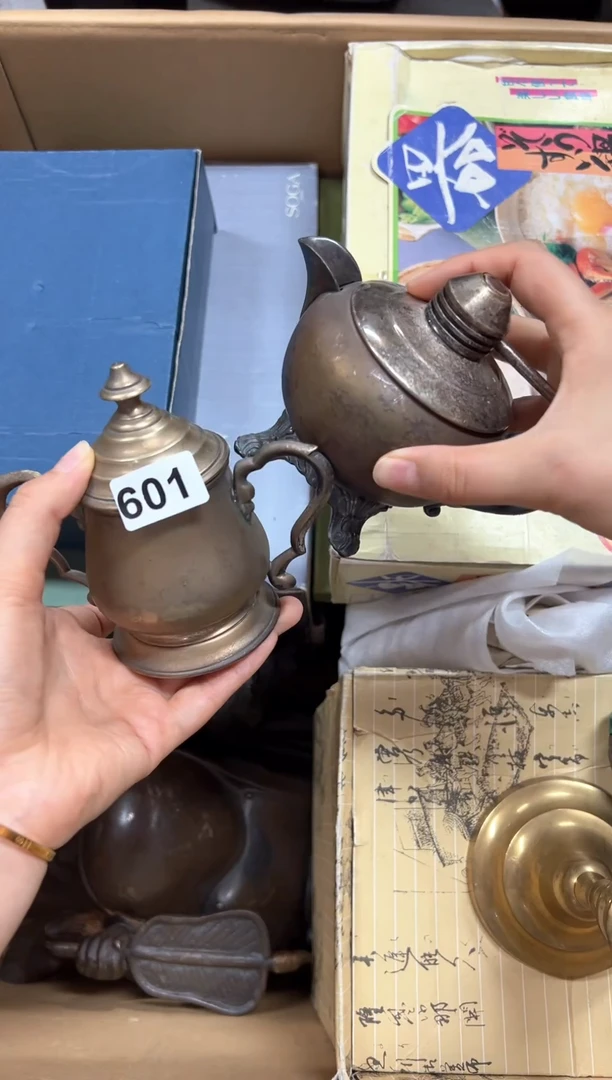 瓷片爱****友+601中古商品谨慎参拍