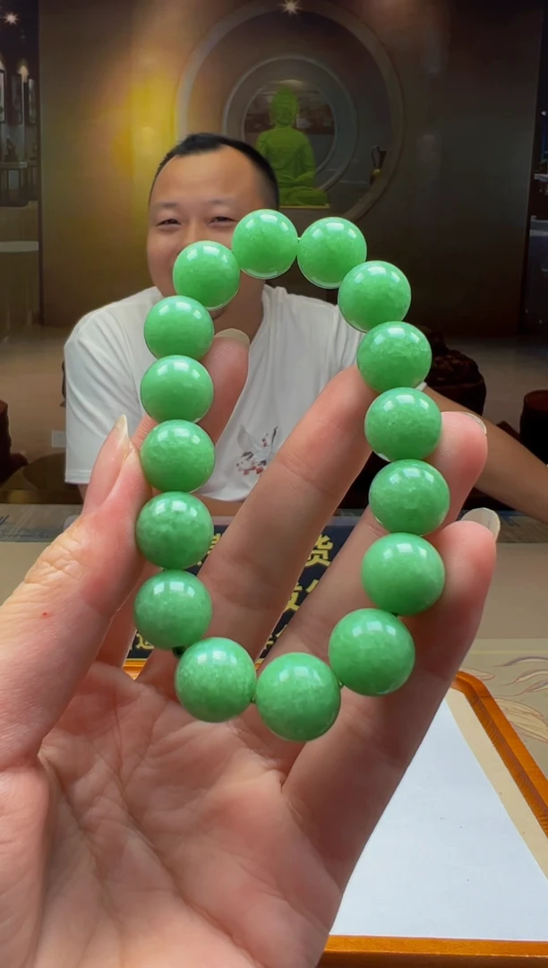 翡翠未镶嵌颈饰SS2025-8-18-17