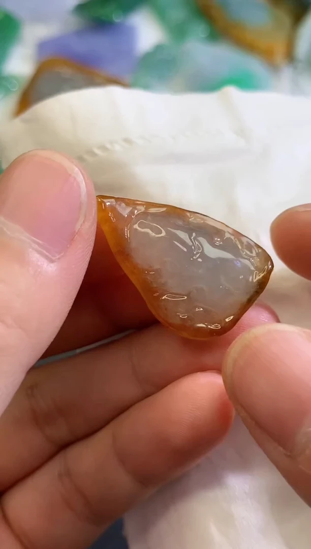 翡翠未镶嵌吊坠(不含链)356