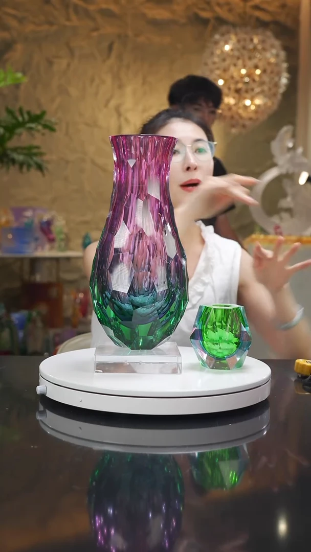 琉璃手工艺品詹****卜福利金红蓝凹切面花瓶带蓝绿香薰瓶带底座