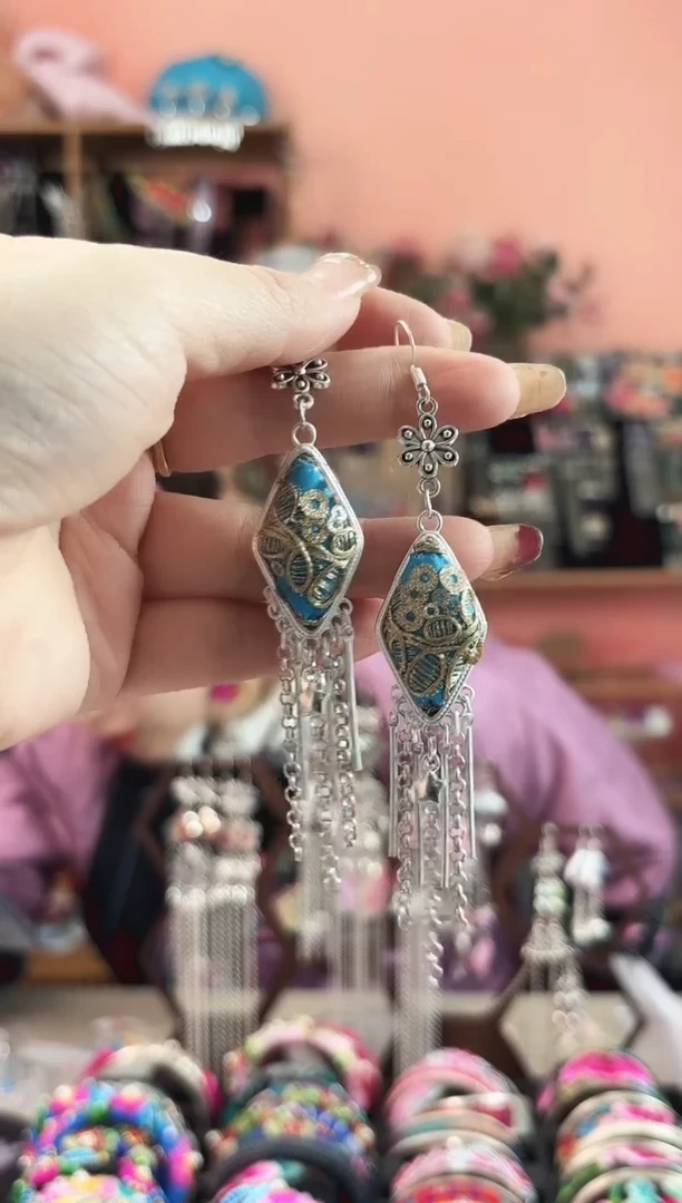 艺枝独绣手工饰品241