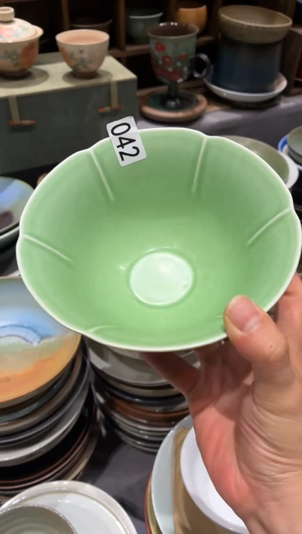 瓷片我****啦42 绿色花瓣碗1个