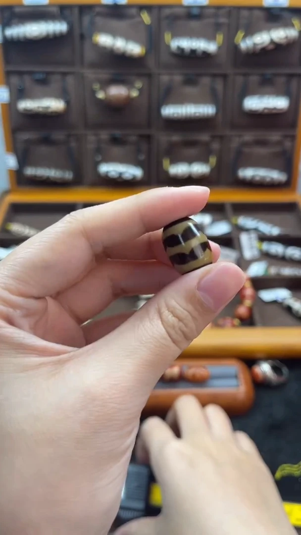 玛瑙/玉髓（覆膜）颈饰未镶嵌2（微瑕随机发货）