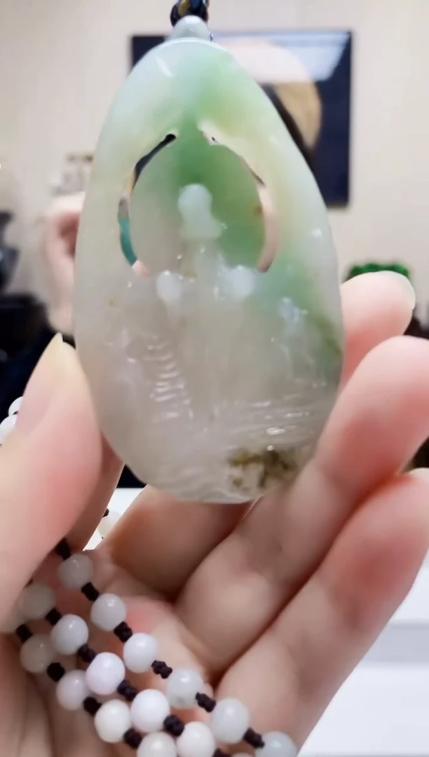 未镶嵌定制翡翠吊坠79