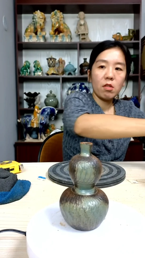 经典精美复古风格瓷器