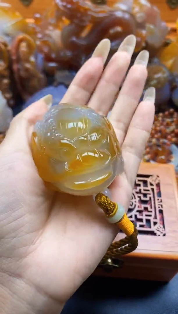 玛瑙/玉髓挂件未镶嵌阿*丁ll
