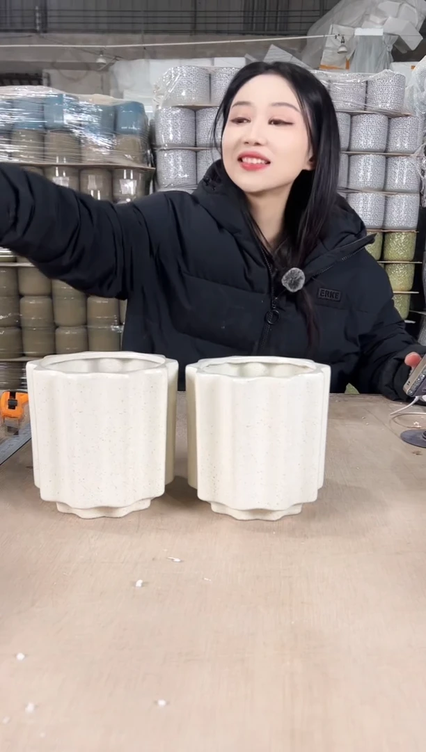 【闪购商品】陶瓷缩脚条纹白麻14x14两个