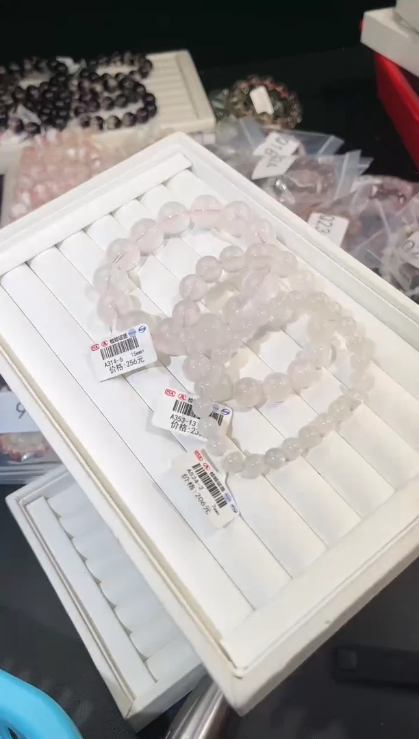 水晶手链未镶嵌多样性发一Q28三条一起