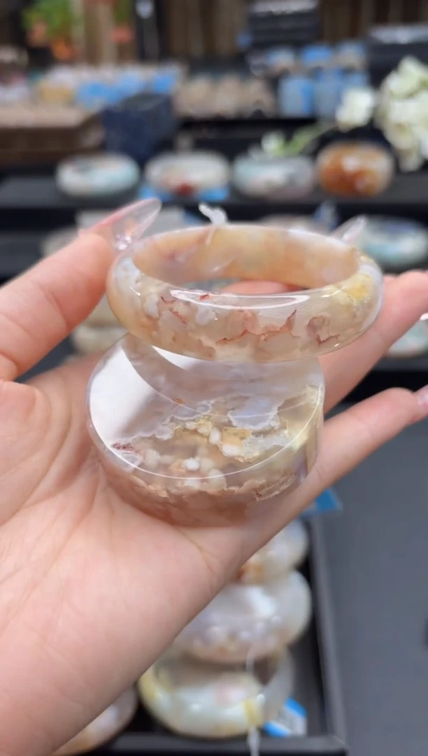 未镶嵌手镯石英质玉294(56圈赠送镯心)