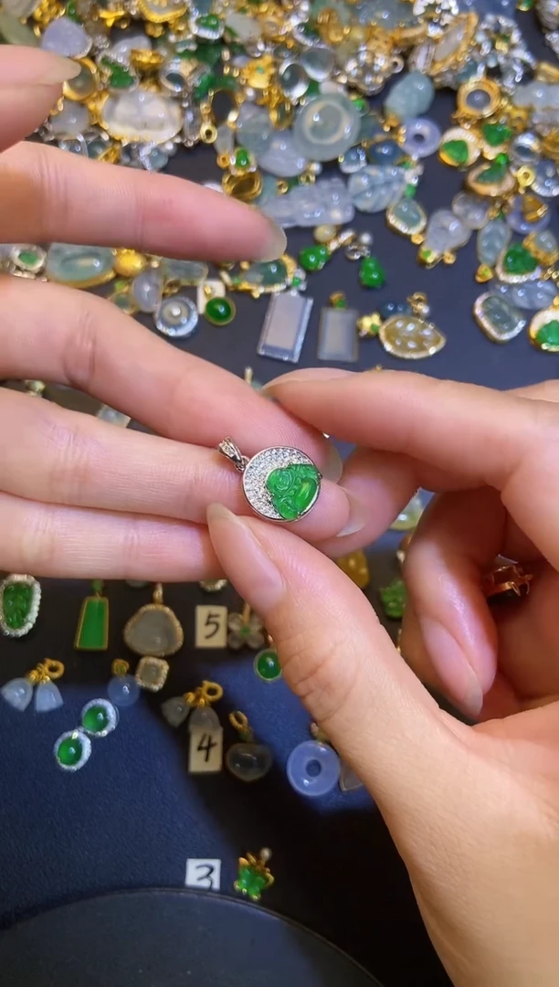 翡翠银S925镶嵌吊坠(不含链)天然A货翡翠