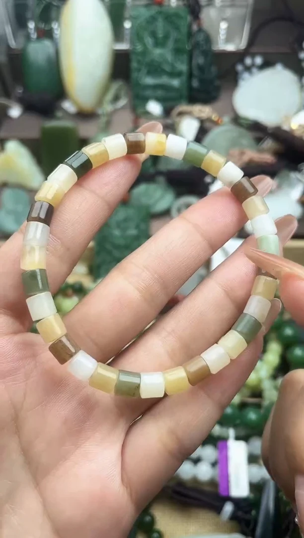 颈饰未镶嵌和田玉未镶嵌和田玉吊坠多样性拍一发一