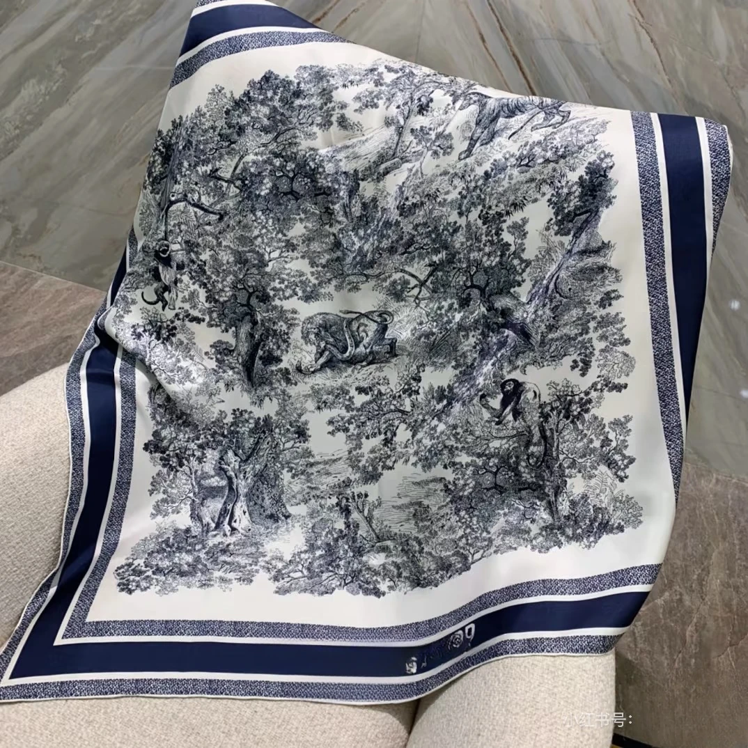 赞赞家【00180速写丛林】90双面丝巾18姆米斜纹经典百搭送礼披肩