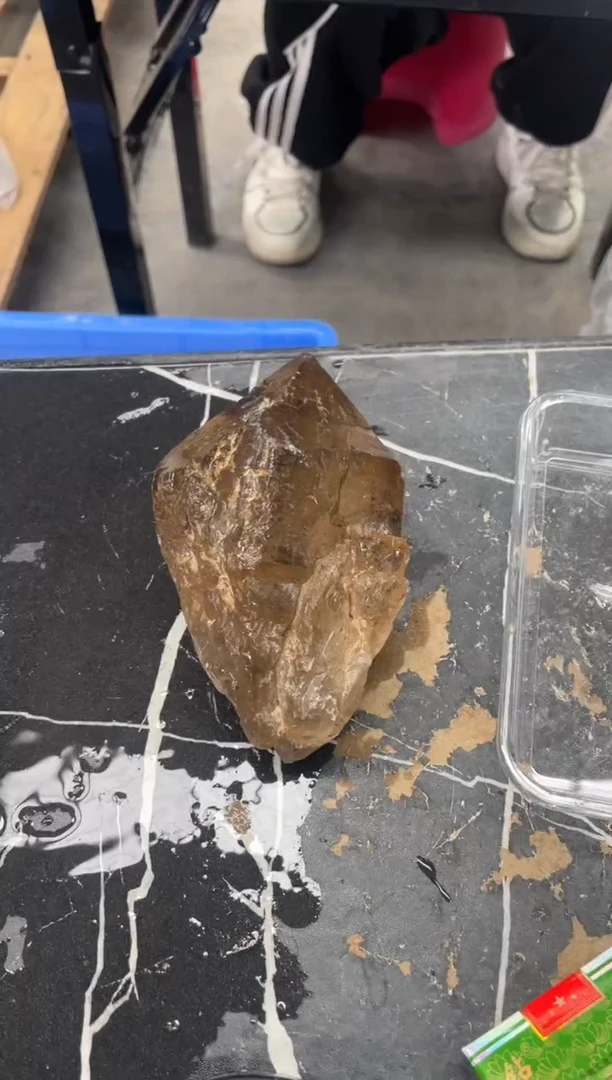 【闪购商品】烟晶原石未镶嵌天然茶水晶原石摆件