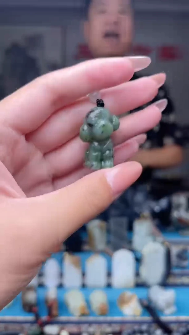 未镶嵌和田玉挂件1