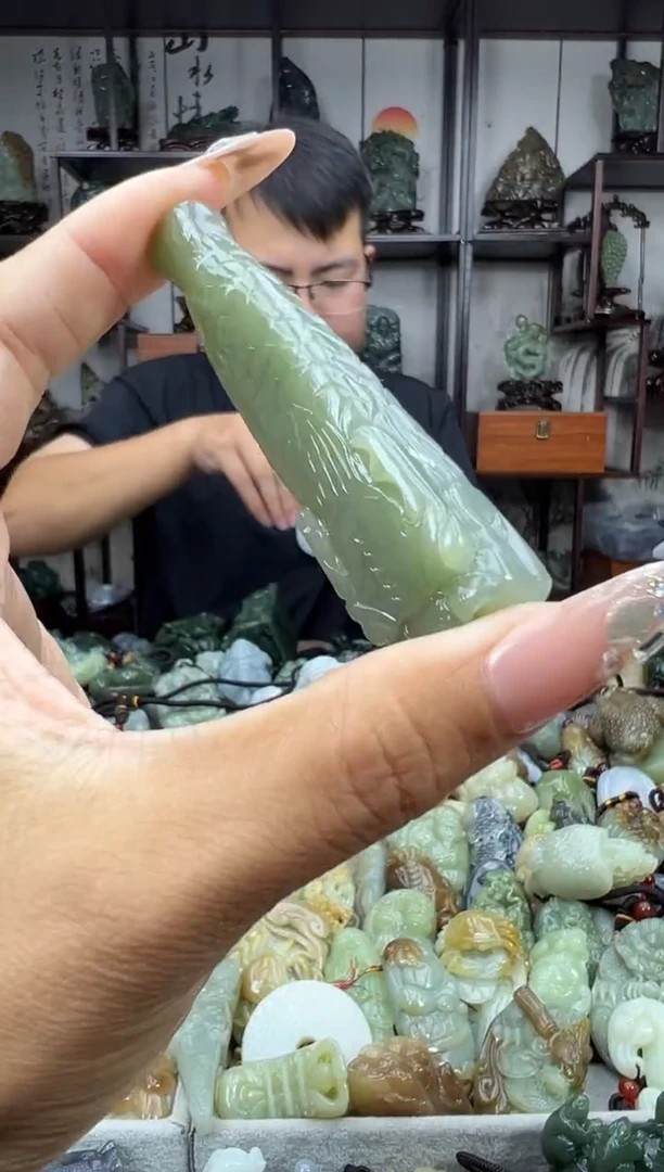 未镶嵌和田玉把件1