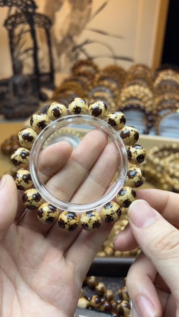 【闪购商品】紫金鼠手串12.8三叶草熊猫紫金鼠