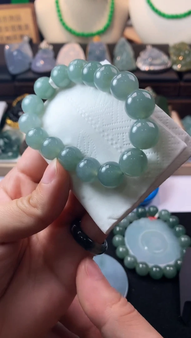 未镶嵌定制翡翠এ****༊毛货不退不换