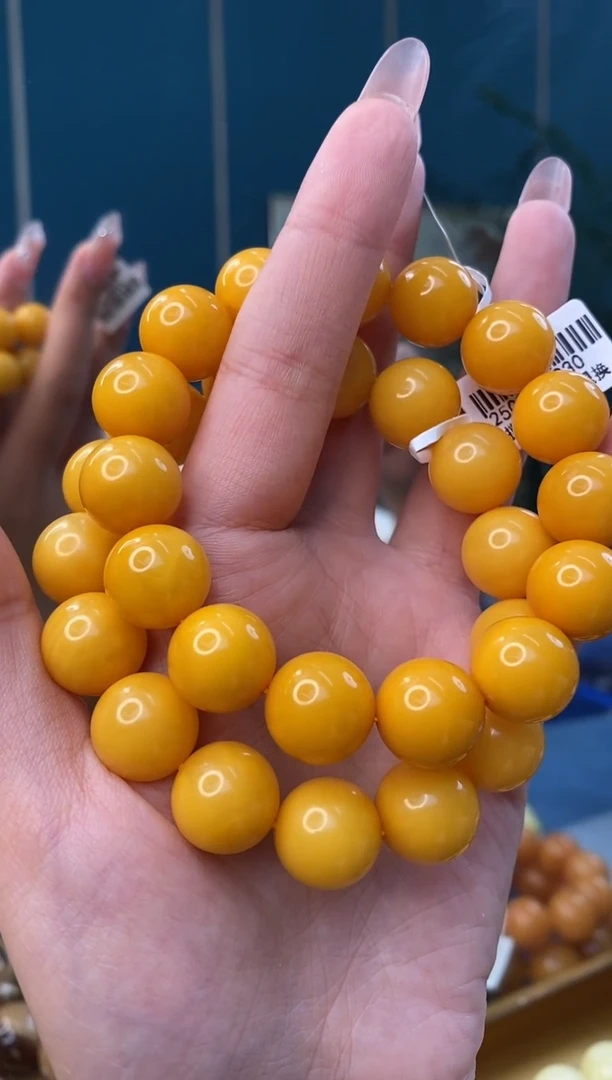 裸石琥珀未镶嵌10/8多样性发其一72