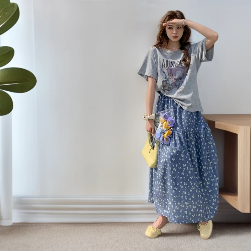 韩系慵懒风休闲T恤套装裙女2025夏新款复古宽松减龄碎花裙两件套