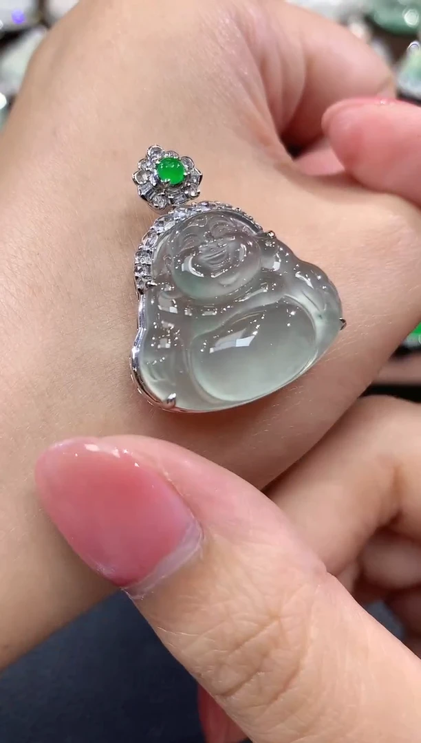 吊坠(不含链)18K金镶嵌翡翠c84