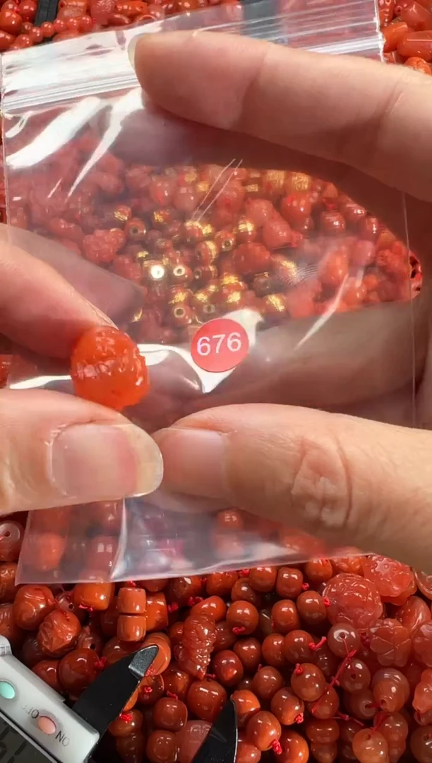 【闪购商品】南红玛瑙颈饰未镶嵌1