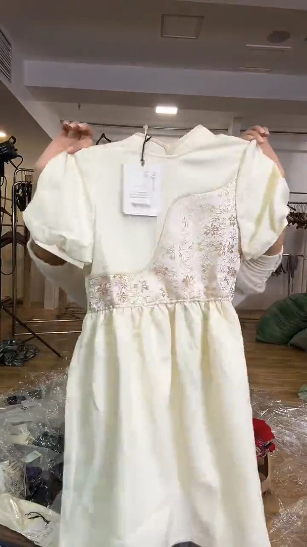 儿童       连衣裙      130码