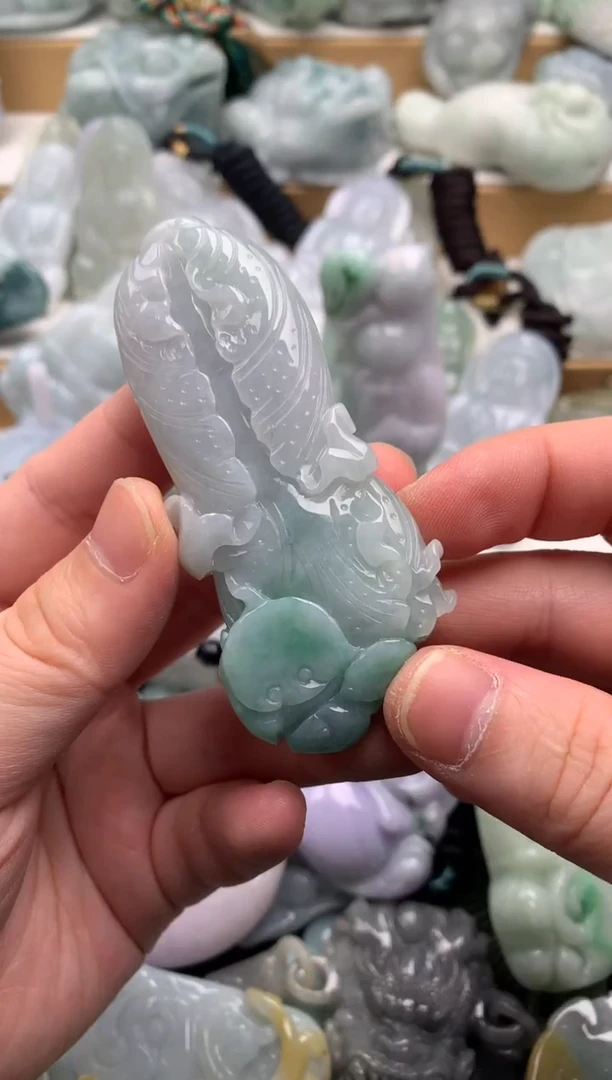 吊坠(不含链)未镶嵌翡翠1