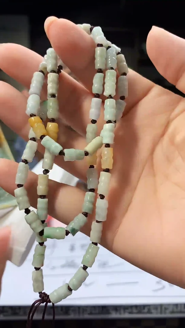 翡翠未镶嵌颈饰翡翠A货