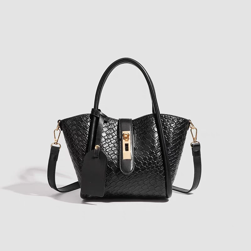 2025新款通勤托特包锁扣单肩包黑色单肩斜挎包轻奢时尚百搭编织包
