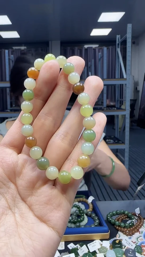 手串未镶嵌和田玉1