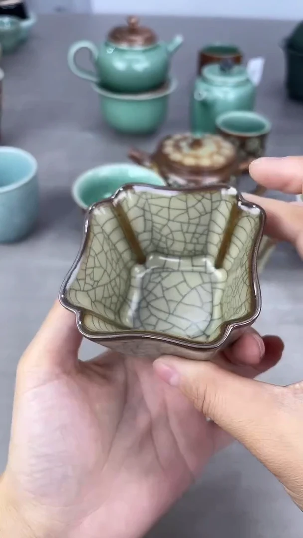 青瓷仓储福利清仓微瑕