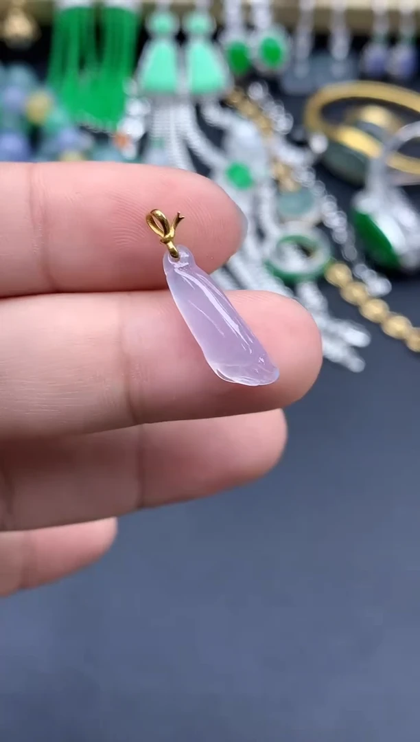 翡翠18K金镶嵌颈饰233-春日珠宝