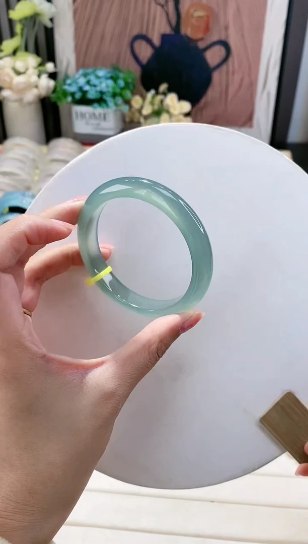 手镯玛瑙/玉髓未镶嵌67-58.5