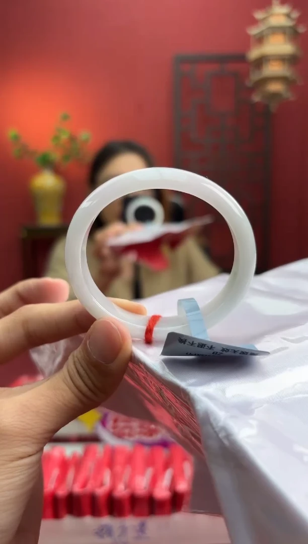 未镶嵌手镯（贵妃镯）翡翠翡翠手镯20