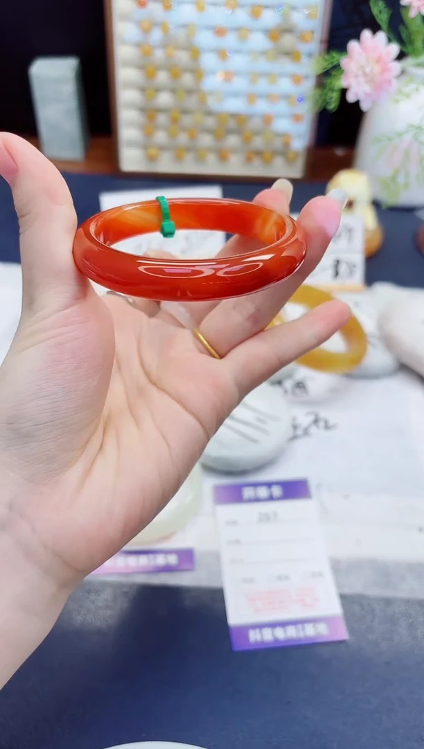 未镶嵌手镯石英质玉261-玛瑙-圈口56