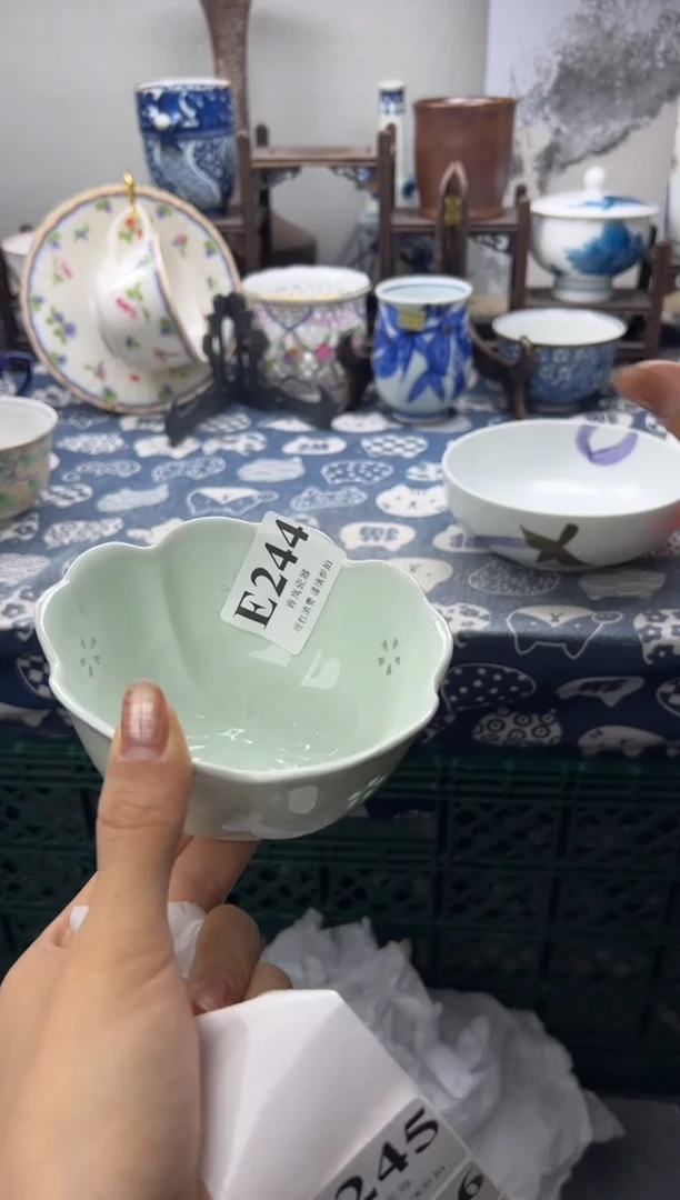 瓷片山****✨   E244