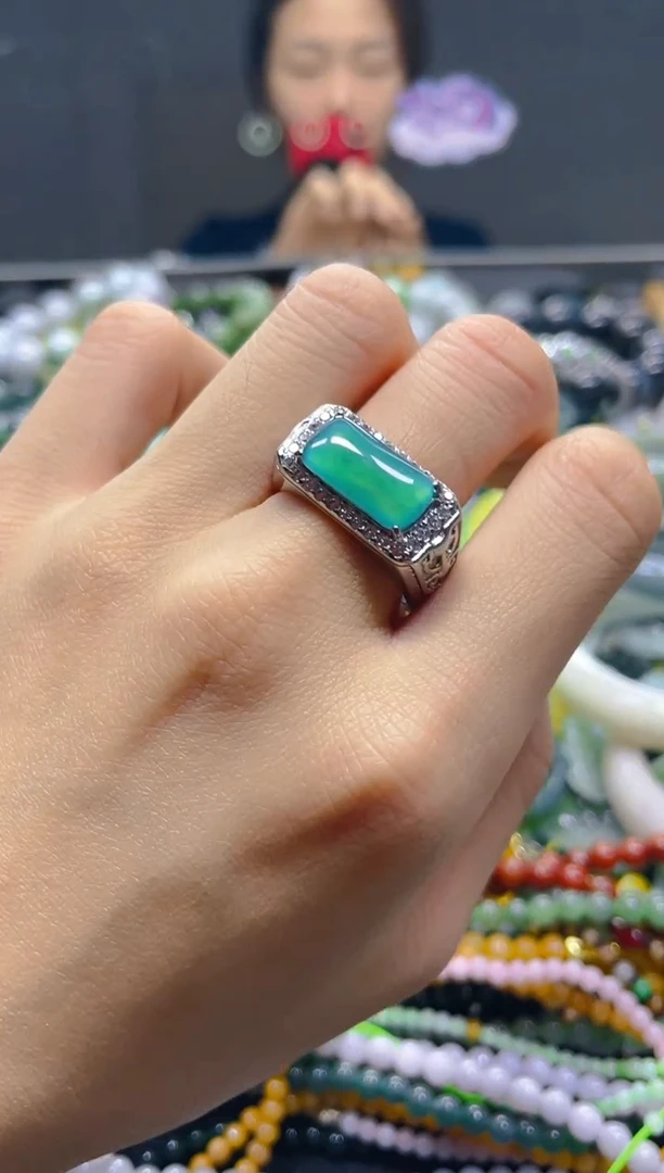 颈饰未镶嵌翡翠多样性择优发货