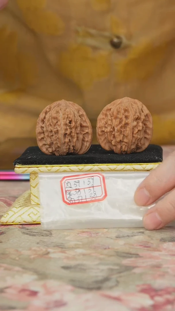 把件文玩核桃平谷四座楼